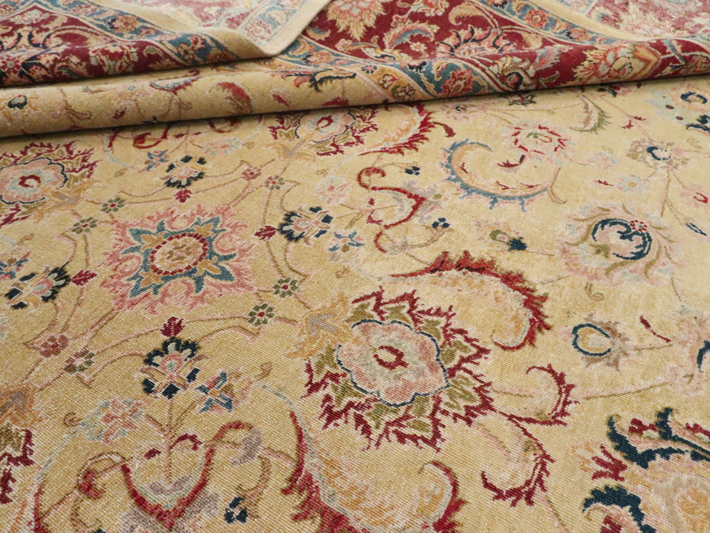Vintage Persian Tabriz Room Size Carpet, No.14436 - Galerie Shabab