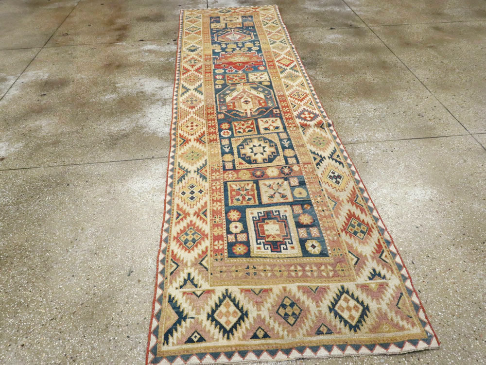 Antique Northwest Persian Runner, No.14482 - Galerie Shabab