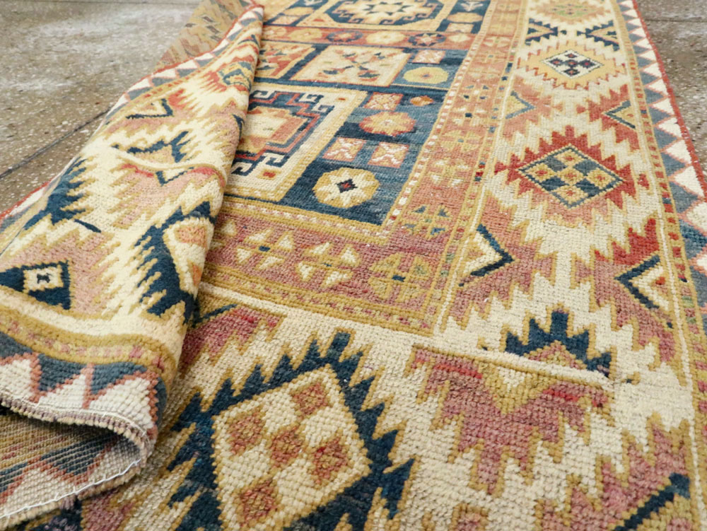 Antique Northwest Persian Runner, No.14482 - Galerie Shabab