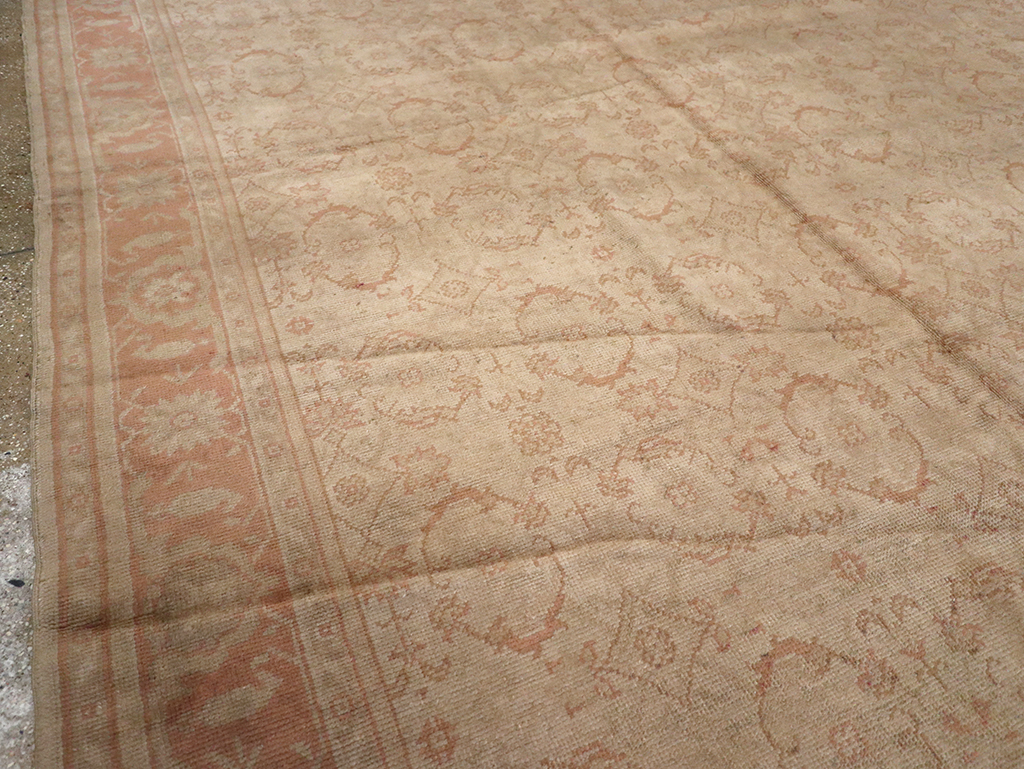 Antique Turkish Oushak Carpet, No.14506 - Galerie Shabab