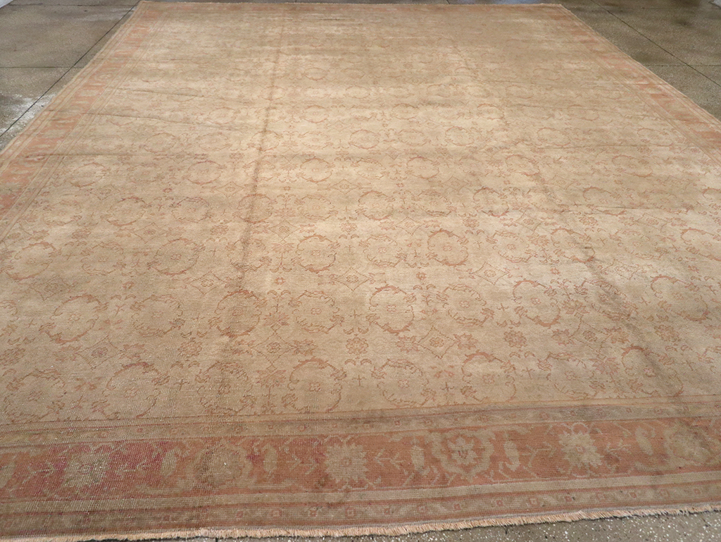 Antique Turkish Oushak Carpet, No.14506 - Galerie Shabab