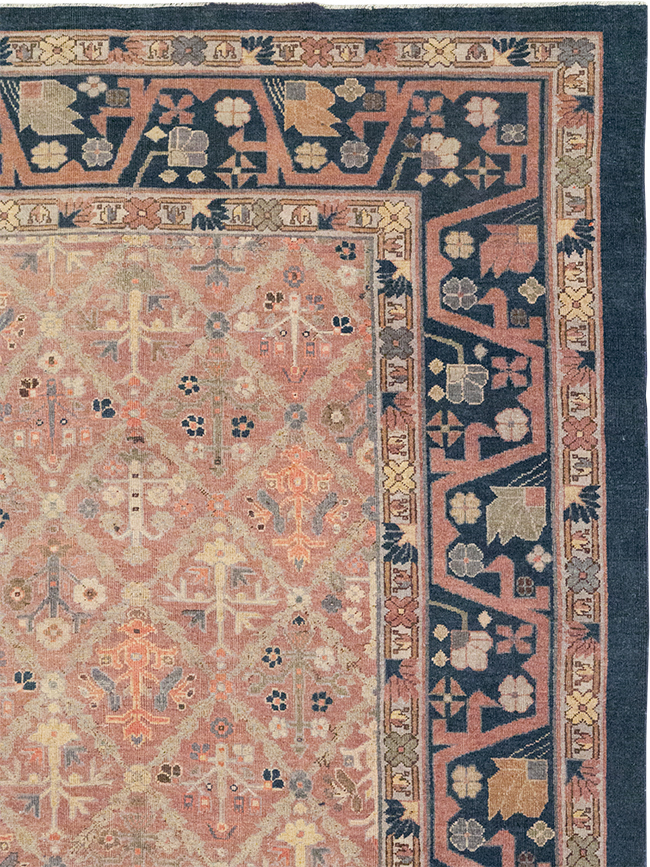 Antique Indian Lahore Room Size Carpet, No.14515 - Galerie Shabab