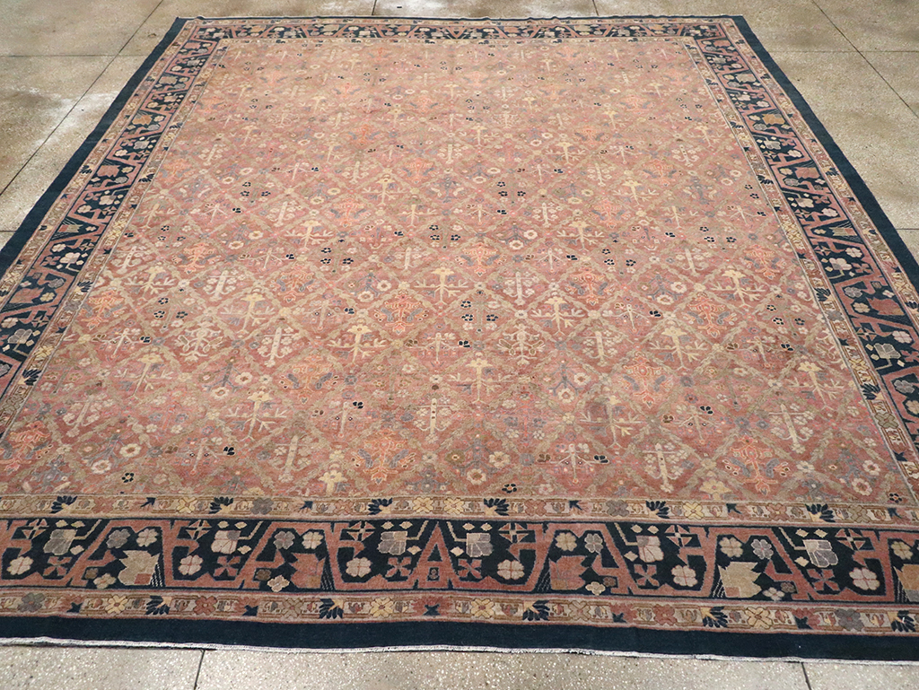 Antique Indian Lahore Room Size Carpet, No.14515 - Galerie Shabab