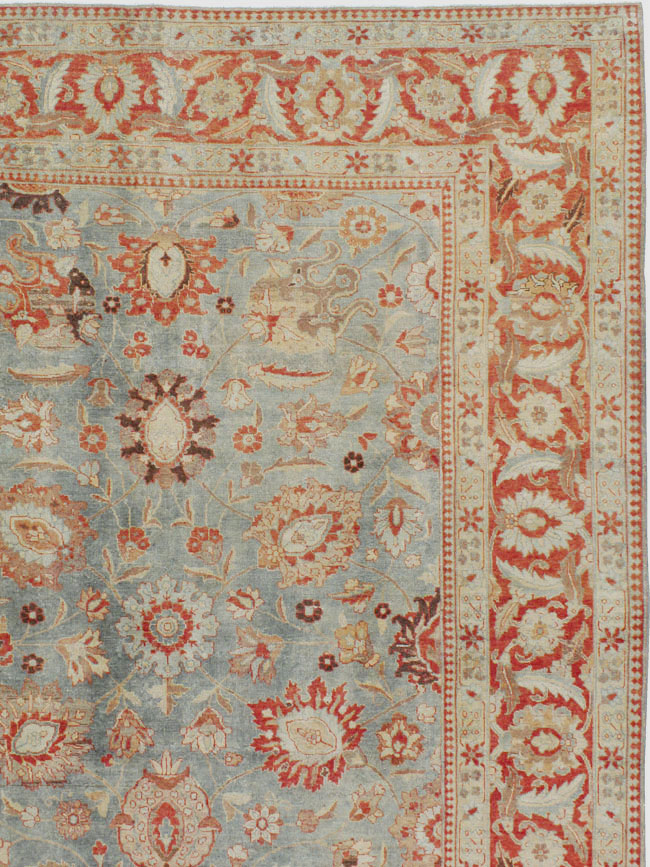 Antique Persian Tabriz Square Rug, No.14522 - Galerie Shabab