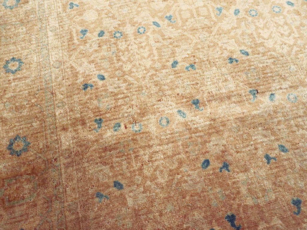 Antique Persian Tabriz Rug, No.14551 - Galerie Shabab