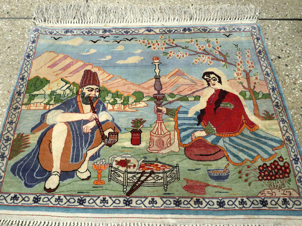 Vintage Persian Isfahan Pictorial Rug, No.14552 - Galerie Shabab