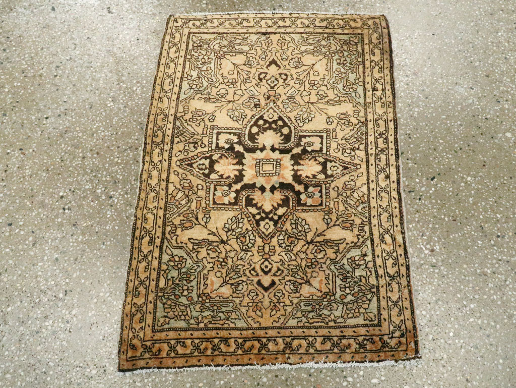 Antique Persian Sarouk Fereghan Rug (Pair: 2 of 2), No.14555 - Galerie Shabab
