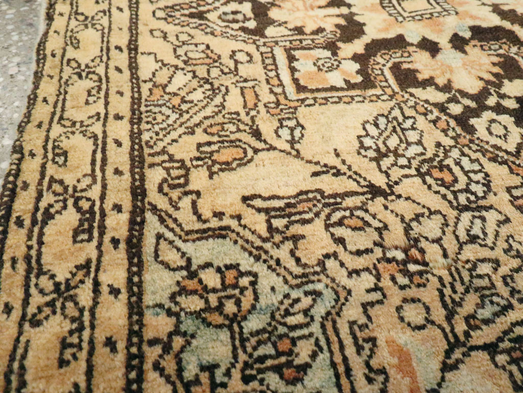 Antique Persian Sarouk Fereghan Rug (Pair: 2 of 2), No.14555 - Galerie Shabab