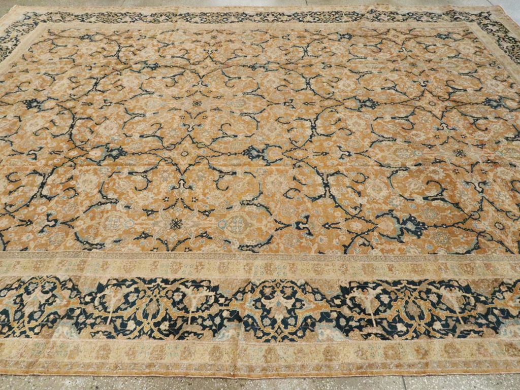 Antique Persian Tabriz Carpet, No.14568 - Galerie Shabab