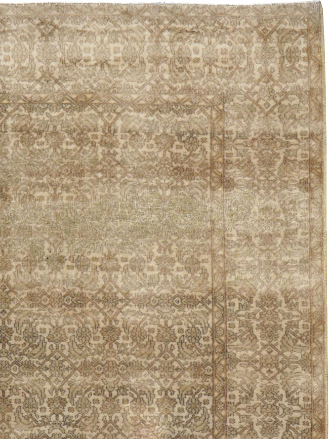 Antique Persian Tabriz Rug, No.14575 - Galerie Shabab