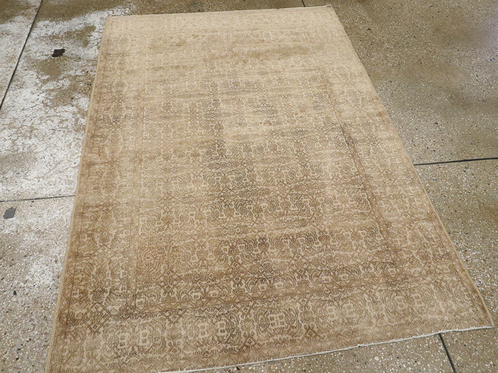 Antique Persian Tabriz Rug, No.14575 - Galerie Shabab