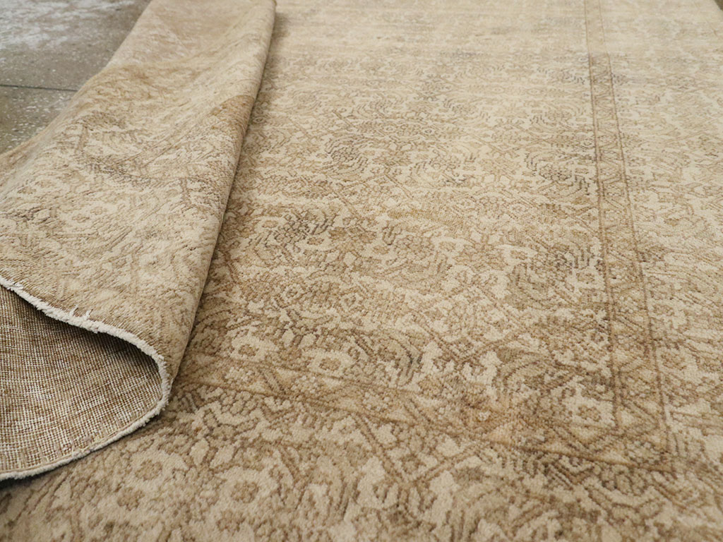 Antique Persian Tabriz Rug, No.14575 - Galerie Shabab