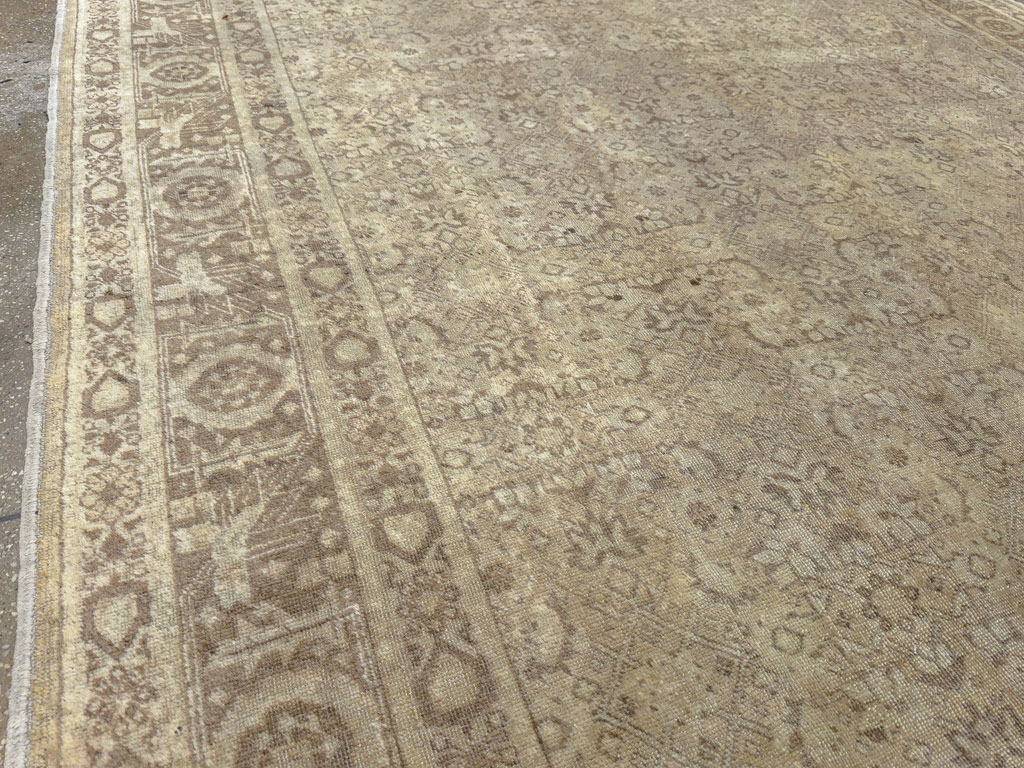 Antique Persian Tabriz Carpet, No.14584 - Galerie Shabab
