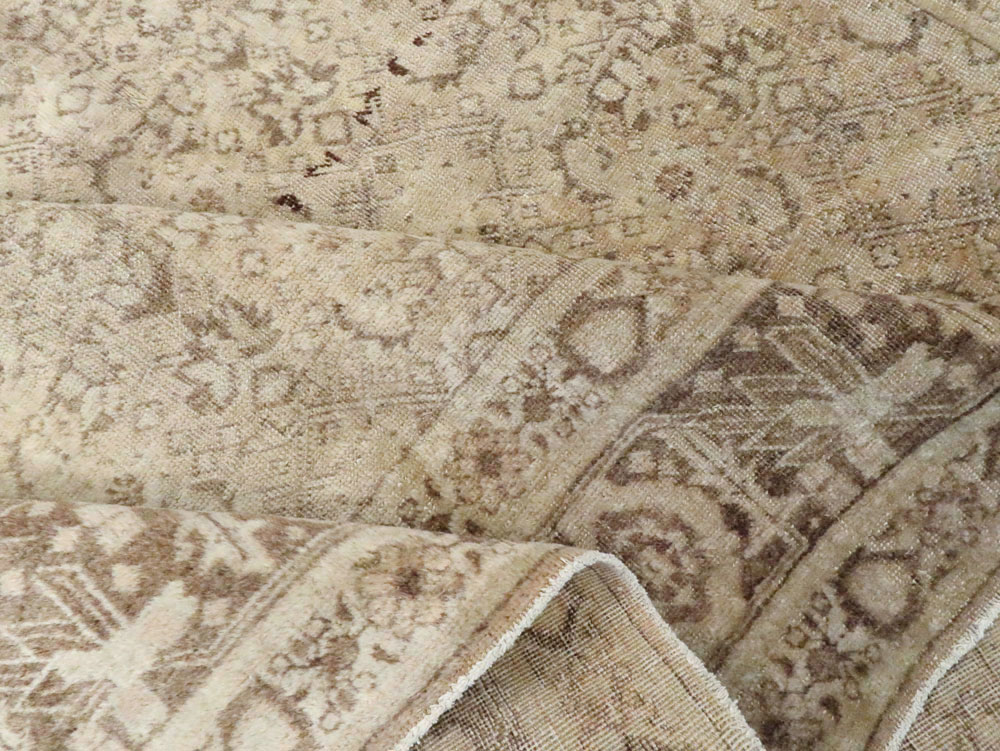 Antique Persian Tabriz Carpet, No.14584 - Galerie Shabab