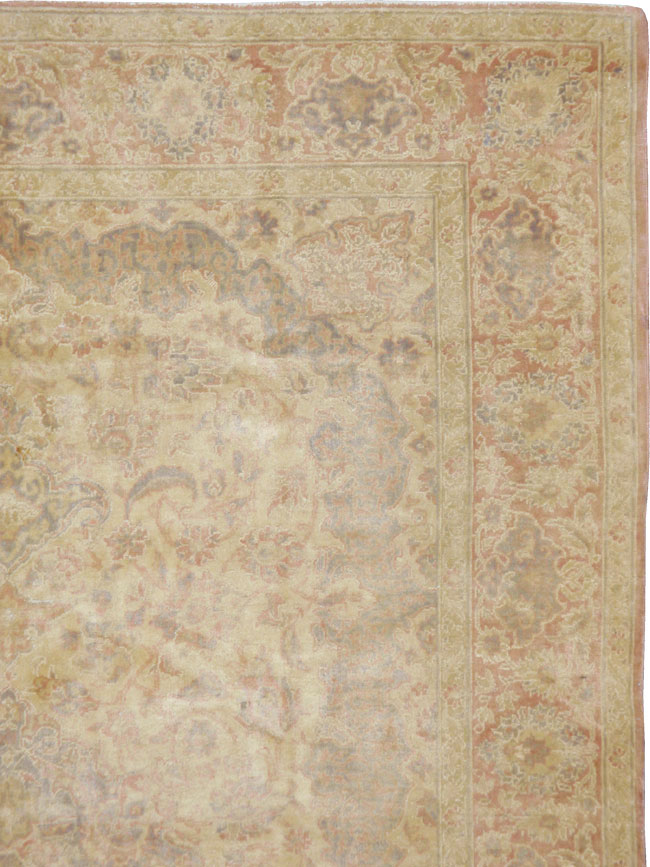 Vintage Turkish Sivas Carpet, No.14598 - Galerie Shabab