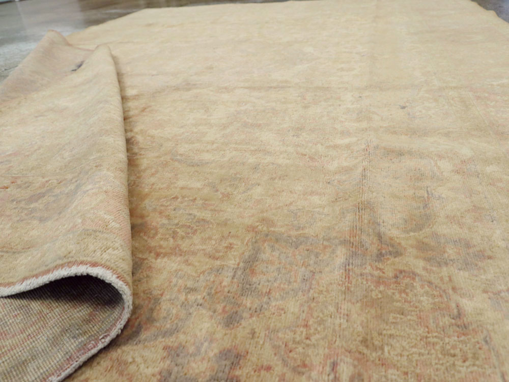 Vintage Turkish Sivas Carpet, No.14598 - Galerie Shabab