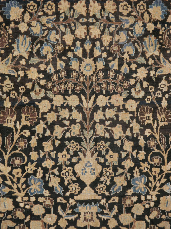 Antique Persian Mashad Carpet, No.14602 - Galerie Shabab