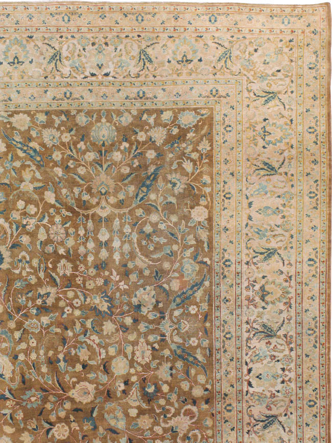 Antique Persian Tabriz Carpet, No.14630 - Galerie Shabab