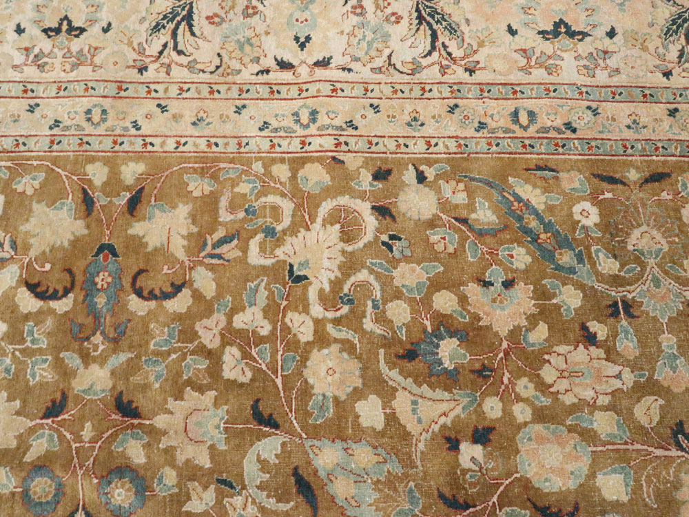 Antique Persian Tabriz Carpet, No.14630 - Galerie Shabab