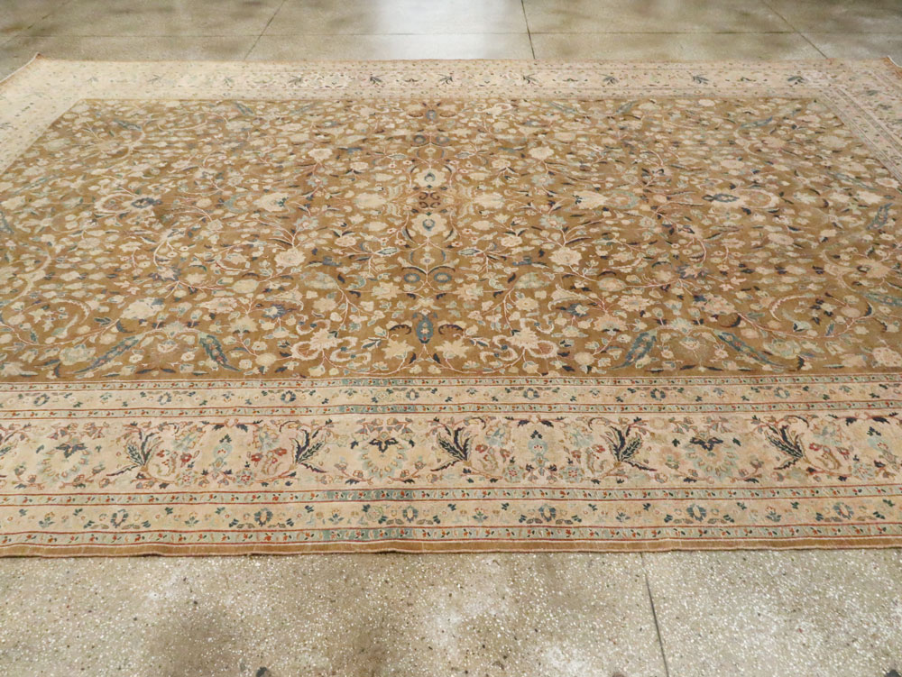 Antique Persian Tabriz Carpet, No.14630 - Galerie Shabab