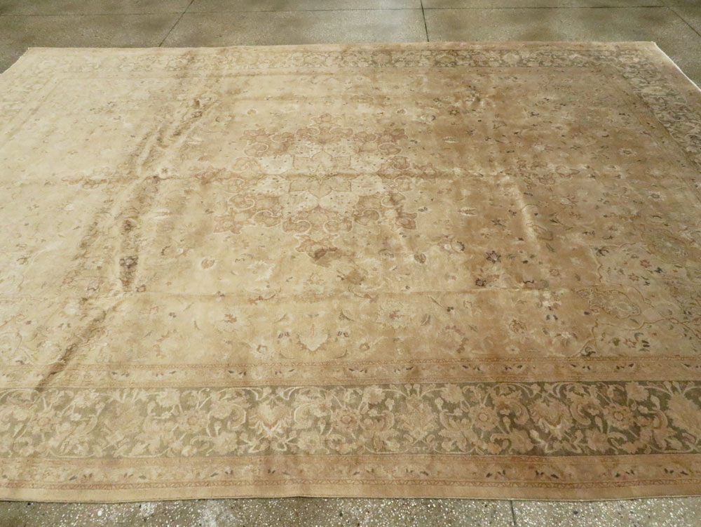 Vintage Persian Tabriz Carpet, No.14669 - Galerie Shabab