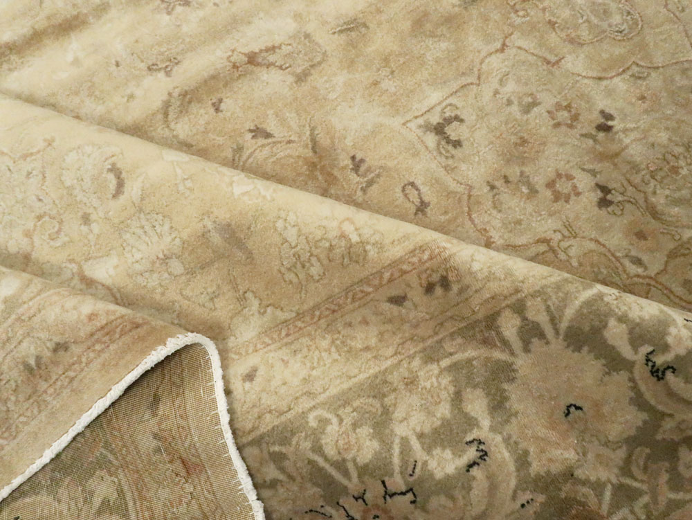 Vintage Persian Tabriz Carpet, No.14669 - Galerie Shabab