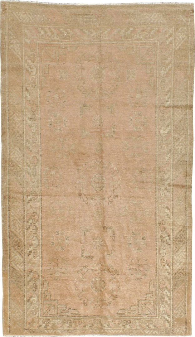 Vintage East Turkestan Khotan Rug, No.14671 - Galerie Shabab