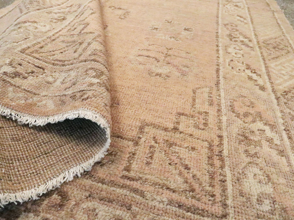 Vintage East Turkestan Khotan Rug, No.14671 - Galerie Shabab