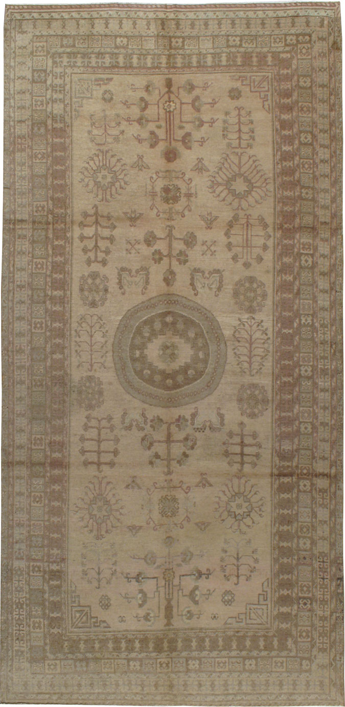 Antique East Turkestan Khotan Carpet, No.14672 - Galerie Shabab