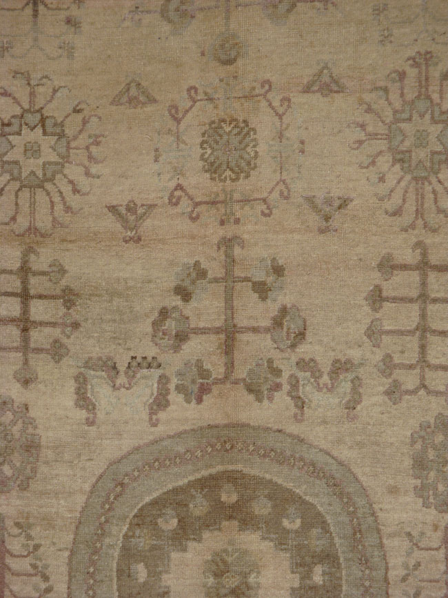 Antique East Turkestan Khotan Carpet, No.14672 - Galerie Shabab