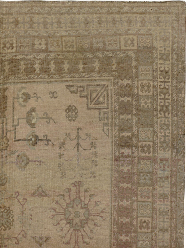 Antique East Turkestan Khotan Carpet, No.14672 - Galerie Shabab