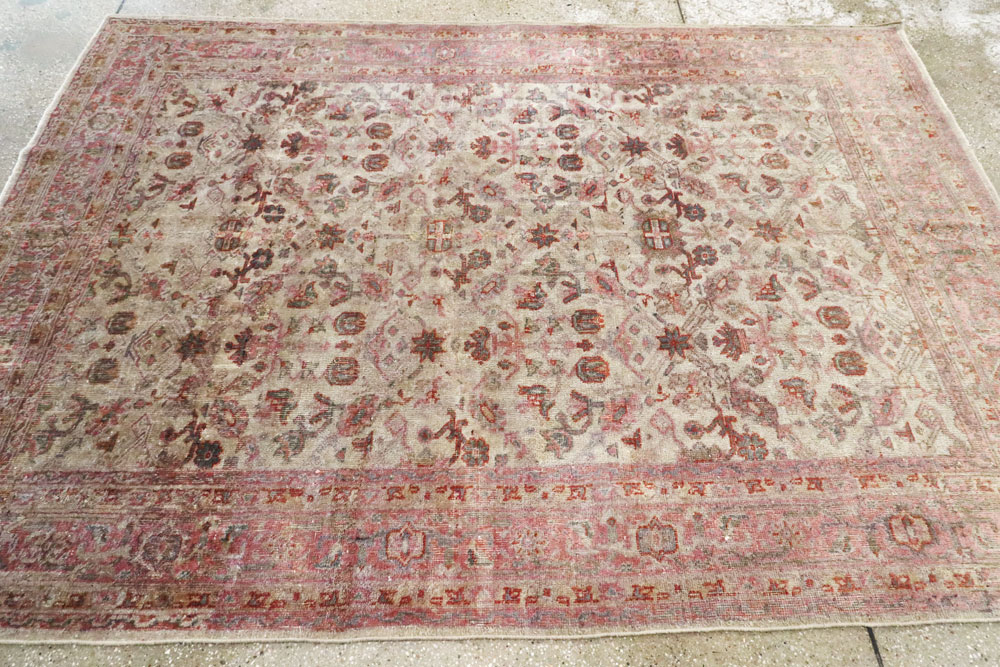 Antique Turkish Oushak Rug, No.14677 - Galerie Shabab