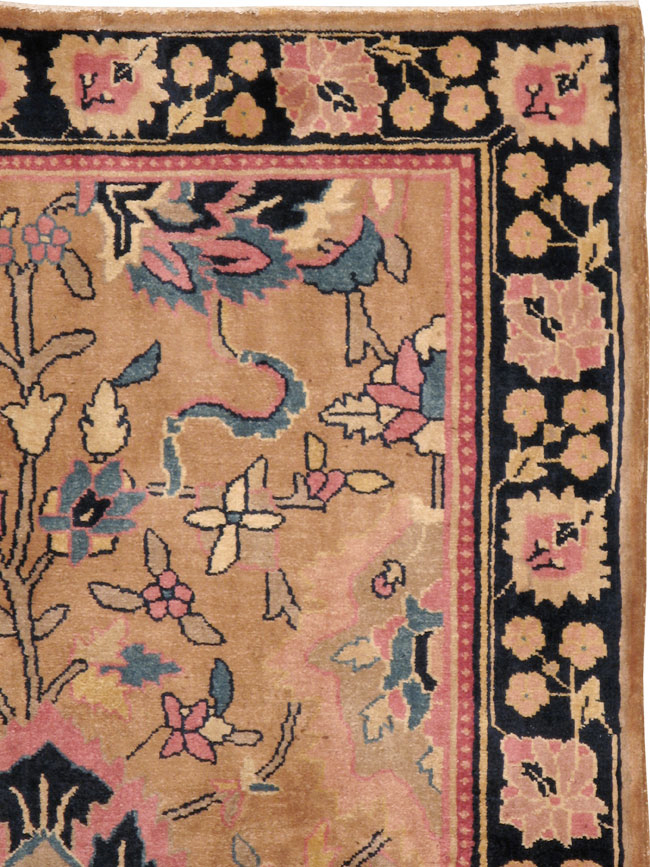 Antique Indian Lahore Rug, No.14688 - Galerie Shabab
