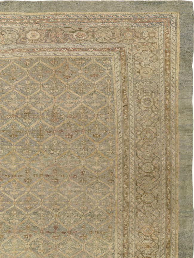 Antique Persian Bibikabad Oversize Carpet, No.14689 - Galerie Shabab