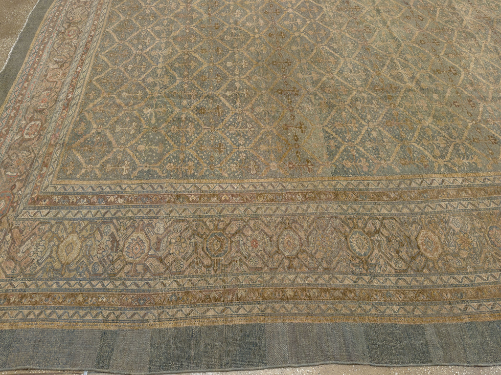 Antique Persian Bibikabad Oversize Carpet, No.14689 - Galerie Shabab