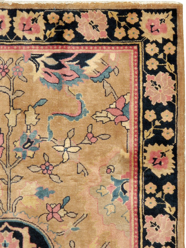 Antique Indian Lahore Rug, No.14696 - Galerie Shabab