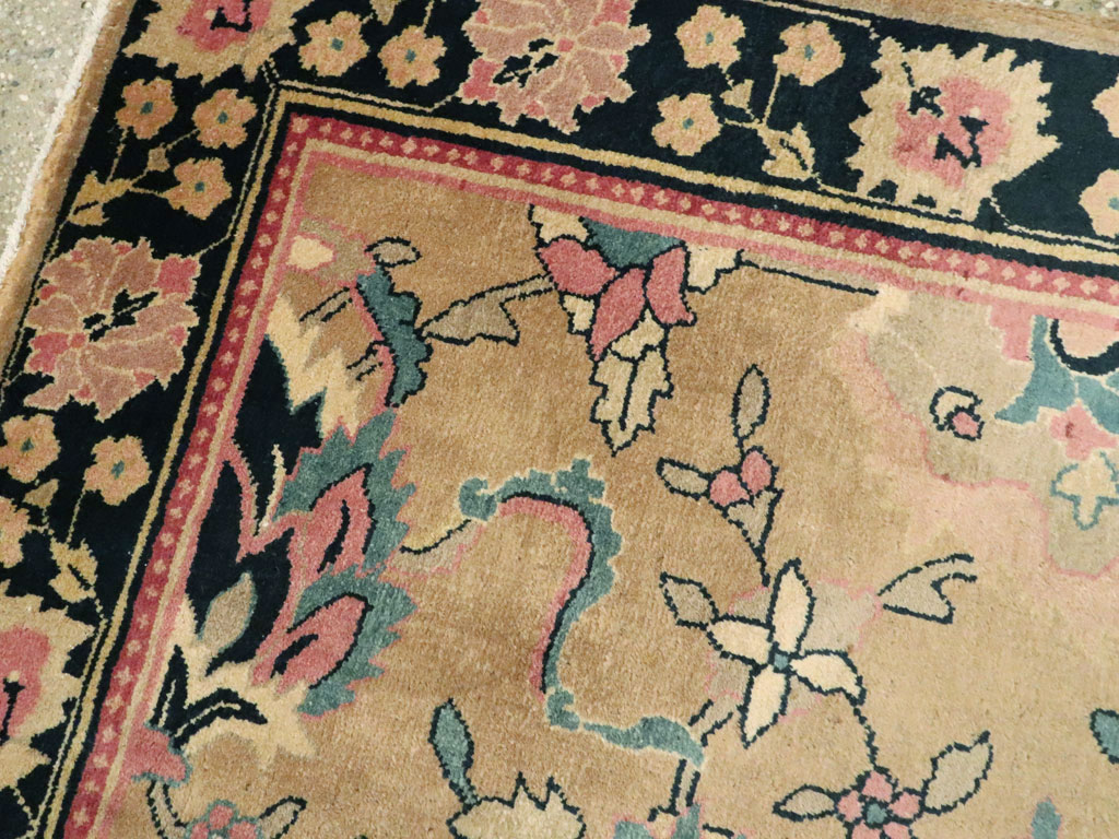 Antique Indian Lahore Rug, No.14696 - Galerie Shabab