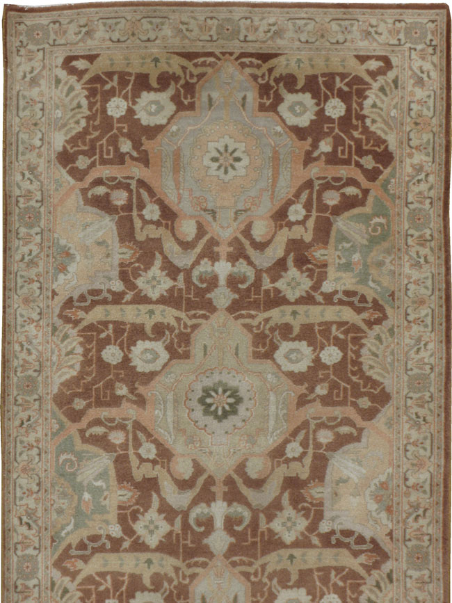 A Tabriz Runner, No.14705 - Galerie Shabab