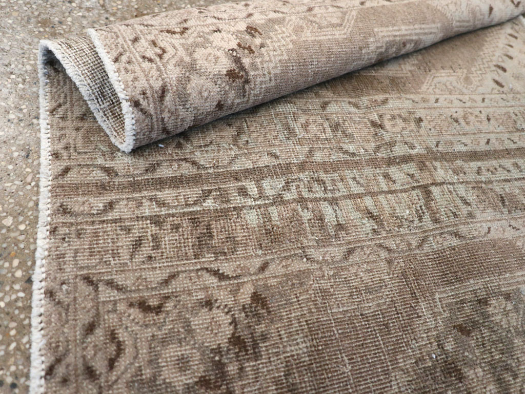 Antique Persian Tabriz Rug, No.14707 - Galerie Shabab