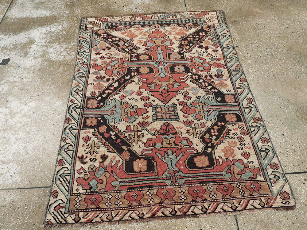 Antique Caucasian ZeyKhor Rug, No.14710 - Galerie Shabab