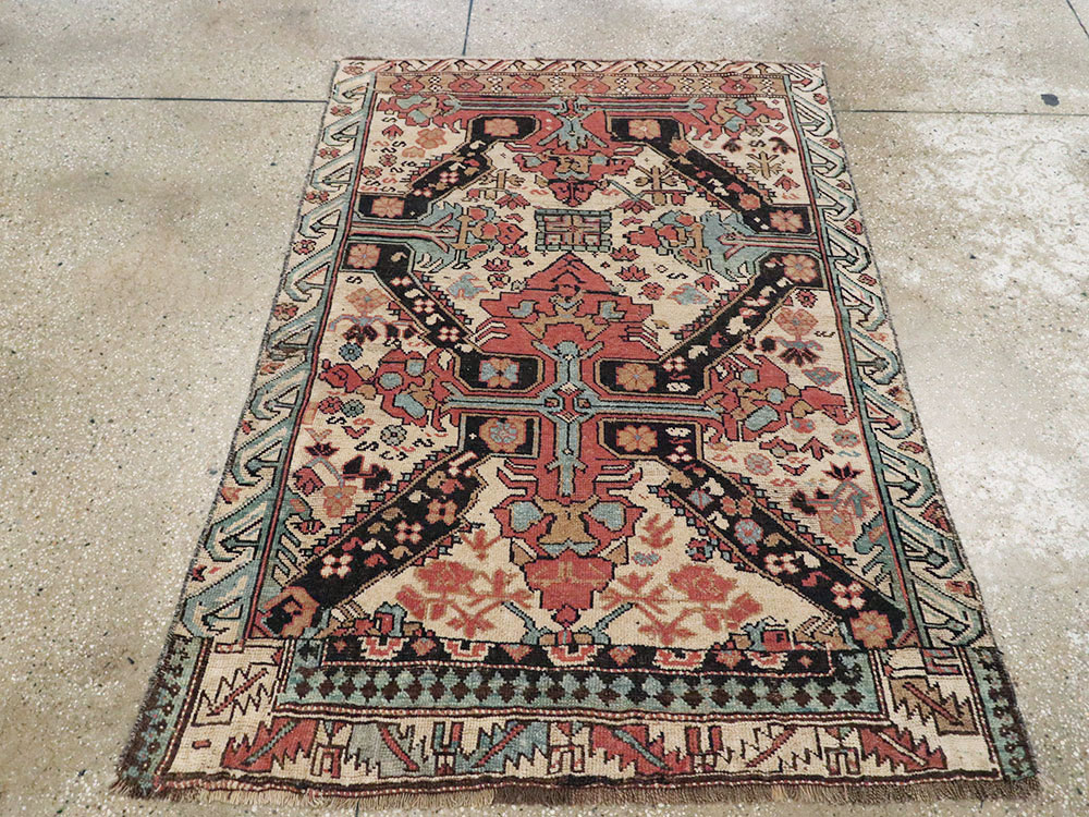 Antique Caucasian ZeyKhor Rug, No.14710 - Galerie Shabab