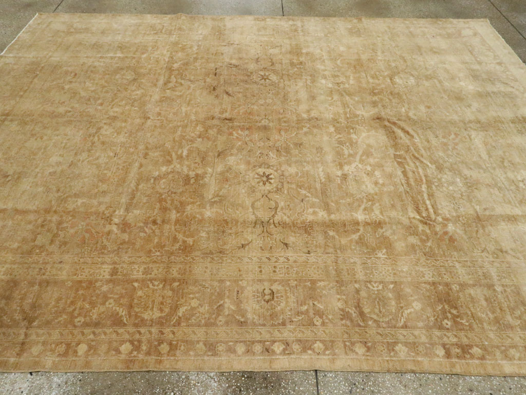 Vintage Indian Agra Carpet, No.14743 - Galerie Shabab