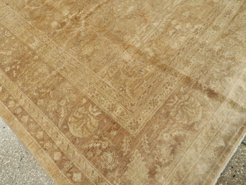Vintage Indian Agra Carpet, No.14743 - Galerie Shabab
