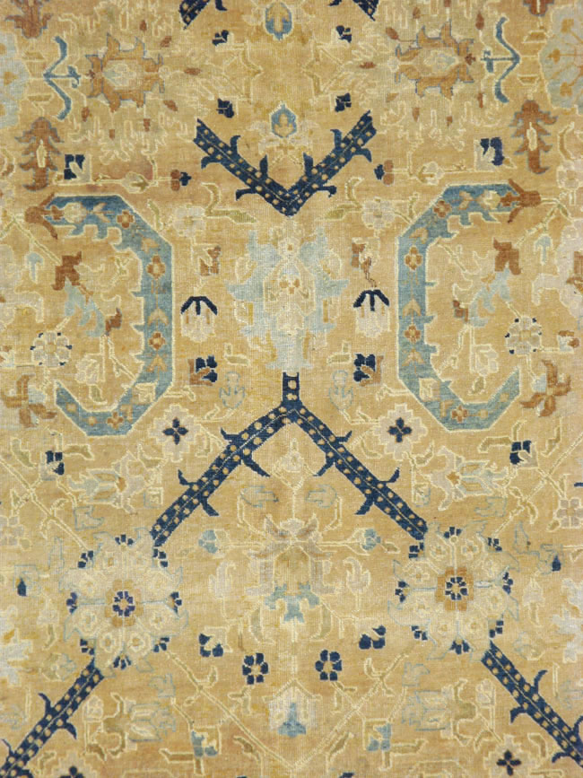 Antique Persian Tabriz Carpet, No.14747 - Galerie Shabab