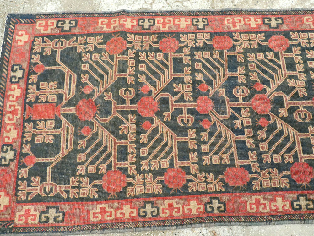 Vintage East Turkestan Khotan Runner, No.14750 - Galerie Shabab