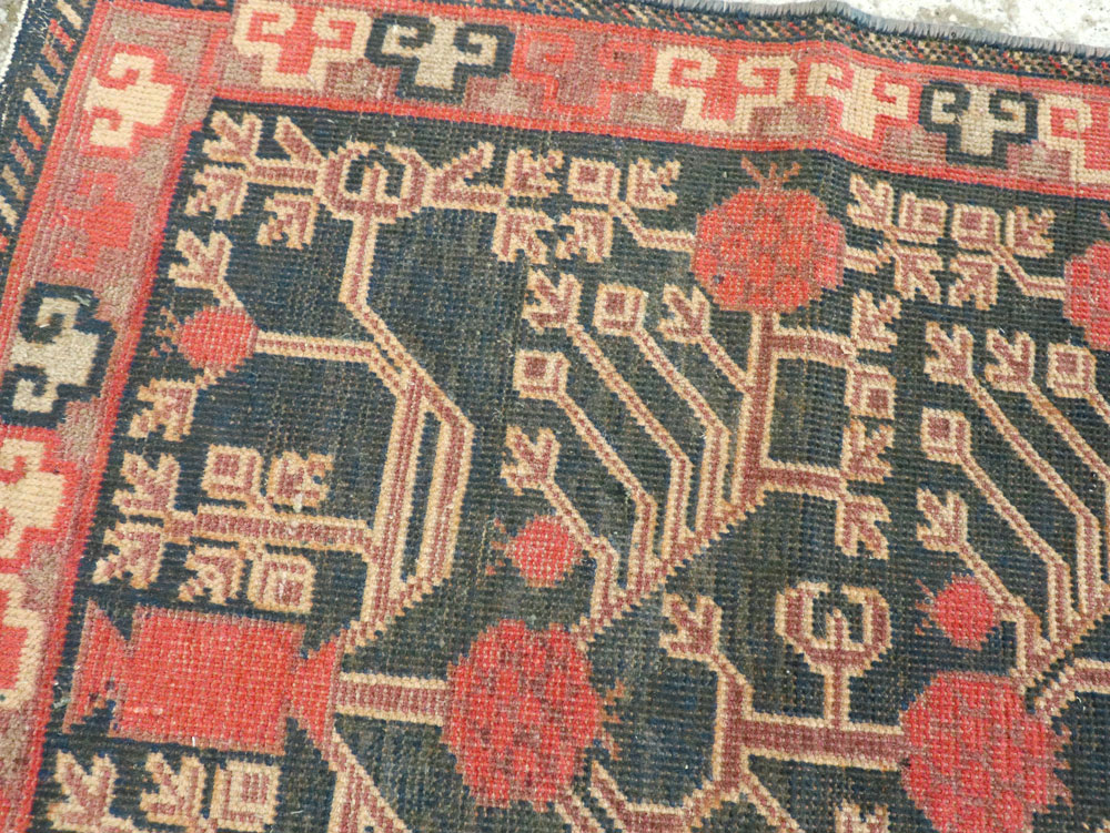 Vintage East Turkestan Khotan Runner, No.14750 - Galerie Shabab