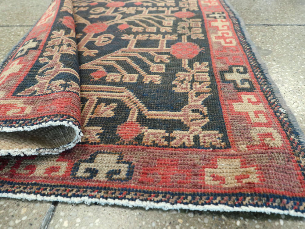 Vintage East Turkestan Khotan Runner, No.14750 - Galerie Shabab