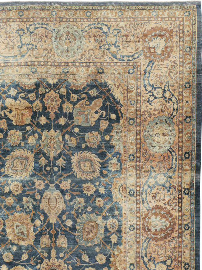 Antique Persian Tabriz Carpet, No.14757 - Galerie Shabab