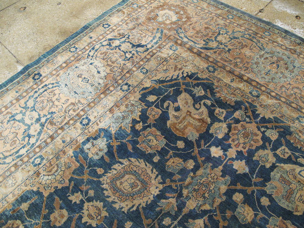 Antique Persian Tabriz Carpet, No.14757 - Galerie Shabab