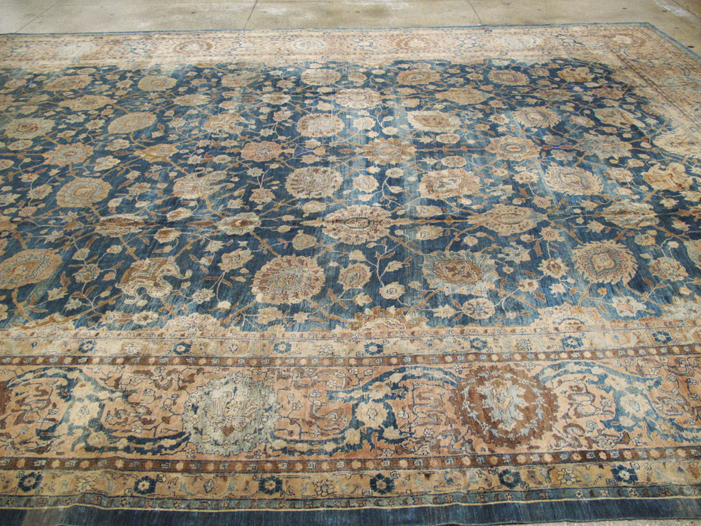 Antique Persian Tabriz Carpet, No.14757 - Galerie Shabab
